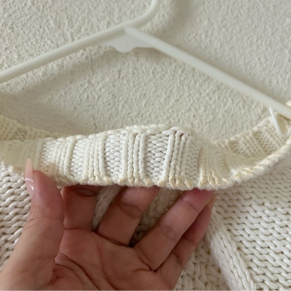 Line + Dot Women’s Knit Sweater XS off white Chunky Fringe Oversized Cottagecore - Picture 15 of 15